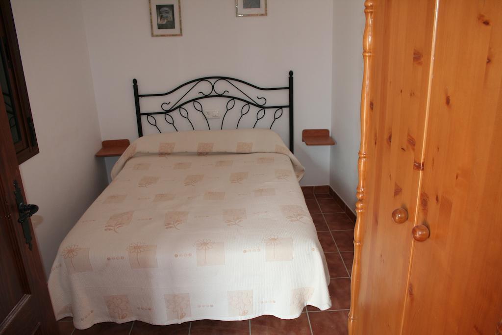 Apartamentos Sierra Del Hacho Montejaque Exterior photo